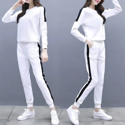 Korean Style Women's Sportswear Set with Long Sleeves