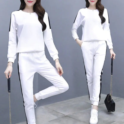 Korean Style Women's Sportswear Set with Long Sleeves
